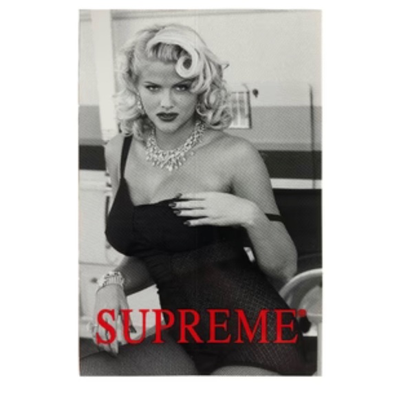 🔥SUPREME RARE LIMITED ANNA NICOLE SMITH STICKER - Picture 2 of 3